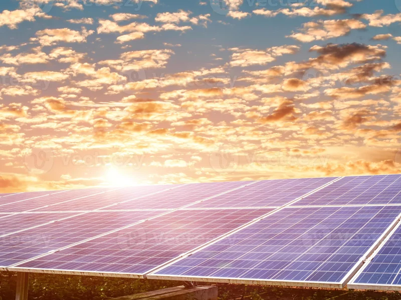 پانل خورشیدی